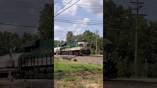 NS #8099 Southern Railway leads NS 123 solo! #train #railroad