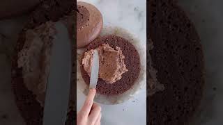 TOBLERONE CAKE – der beste Schokoladenkuchen der Welt – ANA+NINA