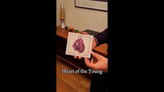 Heart of the Young unboxing