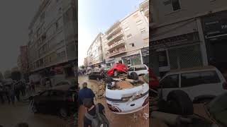 Las calles de valencia (Benetússer) tras el paso de la Dana