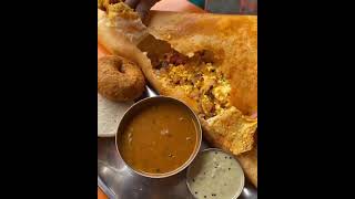 Egg Dhosai eating #shorts #southindianfood #foryou #foodie