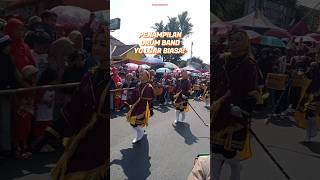 PENAMPILAN LUAR BIASA DRUM BAND INI MEMUKAU PENONTON YG HADIR DI KARNAVAL AGUSTUSAN#shorts