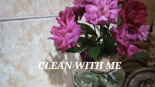 Living with a baby|clean with me|relaxing weekend.