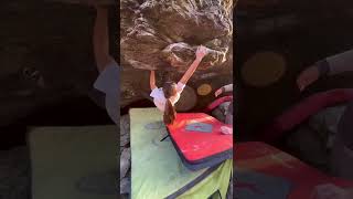 North Wales bouldering - Cromlech Roof Crack (7A+)