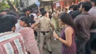 Upsc Protest Live update || police detaining aspirants | upsc cse Mukherjee nagar #upscexam #upsc