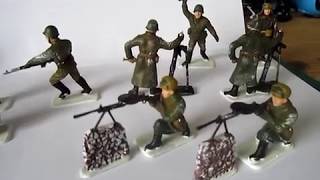 Italeri Russian Infantry Winter Uniform WW2 1:32 Painted!