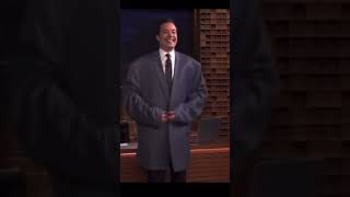 Jimmy Fallon trying on Shaq suit 😆 #Basketball #JimmyFallon#Shaq ￼