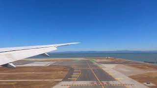 Landing & Taxi SAN FRANCISCO AIRPORT - AIR FRANCE B777-300ER