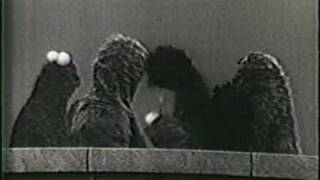 Sesame Street - Monsters admiring the letter 'A'