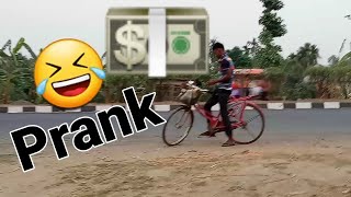 Wallet Money Prank beside road 🤣🤣🤣