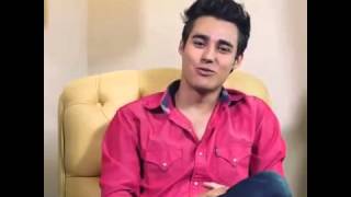 Jorge Blanco mówi po francusku