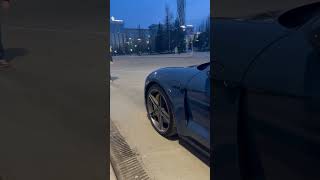 Porshe taycan  turbo s