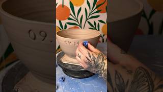 Adding a date to a bowl #pottery #clay #ceramics #stamping #relaxing #satisfying #potteryclay