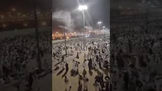 حاجی عرفات سے مزدلفہ کی جانب رواں دواں براہ راست مناظر حج 2023 # #religion