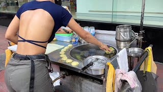 The Most Popular & Hard Working Pancake Roti Lady In Bangkok - Thailand Street Food