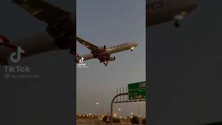 Emirates  Airline  Landing in Dubai  Airport