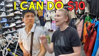 Vietnam Market Chronicles: Haggling in Hanoi's Markets!