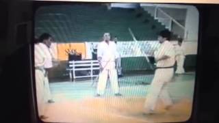 SHIHAN MITSURO - DEMONSTRAÇÃO DE KARATÊ KYOKUSHIN