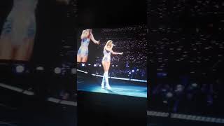 Movie Concert 🥰 #taylorswift #youtubeshorts #viral