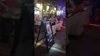 Busy times the iconic Red Piano at the Pubstreet  #cambodia #siemreap  #dinner