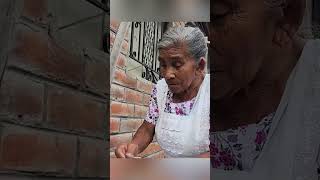 Sorprendiendo a niña Paquita para el día de las madres 🥰 #elsalvador #youtuberosalvadoreño