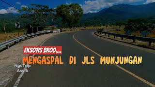 Eksotis!! Suasana Perjalanan di JLS Munjungan