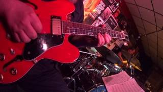 John Ziegler Guitar Solo(4/28/17) @ The Baked Potato on a Doug Webb original ballad