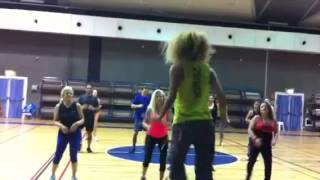 Hey mama - Zumba finess with yael