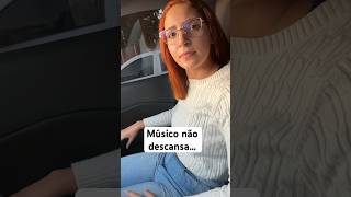 Os músicos tem sérios PROBLEMAS