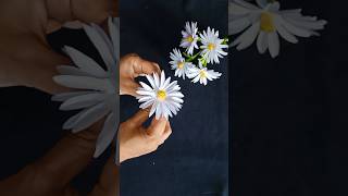 Diy How to make Daisy flower with paper#paper crafts#shorts#yt shorts#subscribe