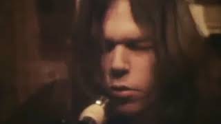 NEIL YOUNG -'' Roll in Peace '' 1970