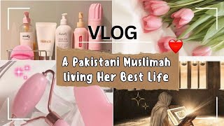 Life of a Muslimah in Pakistan VLOG - tea, autumn vibes, spending time alone.