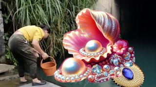 A giant clam shell was found in a deep well, with a huge pearl living inside its belly