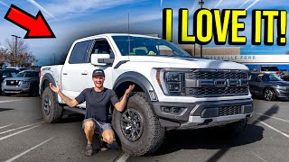 I Found My Dream Truck! *TRUCK SHOPPING*