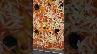 pizza 🍕😋 بيتزا