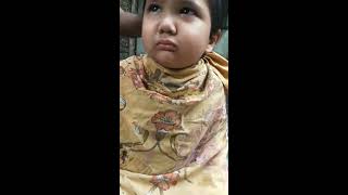 😱😱 This Cute Little Kid Hair Cutting Video Going Viral |  | Baal math kato yaar 😂😂