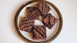 Fudgy chocolate brownies || Brownies recipe