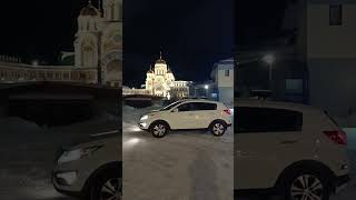 Приехали в Салехард из Нового Уренгоя. Дорога в марте 2024 дрянь, но Kia Sportage справился