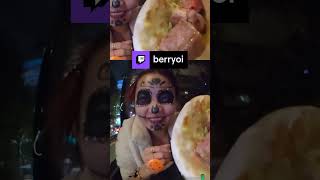 Scary Berry eating Taco on BerryOi #Twitch #twitchclips #mexico #mexicocity #trip #dayofthedead