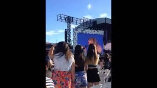 [Part 2] 17/02/15 - Samantha Jade - Firestarter - 1D's OTRAT - AAMI Stadium - Adelaide