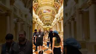 Venetian resort so mesmerizing. #shorts #lasvegas #travel #travelvlog #vegas #resort