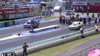 Nostalgia Drags 23-2-13 Willowbank Raceway Doorslammer vs Funny Car