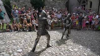 Ritter-Schwertkampf auf Schloss Tirol in Südtirol