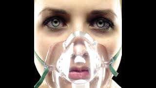 Underoath - Writing On The Walls