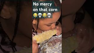 💀#funny #comedy #corn #eating #foodie #shortsfeed #fypシ#shorts #humor #viral #trending #jokes #fyp