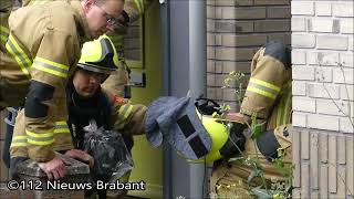 brandweer Oss met spoed vanaf spoor ongeval naar een gaslekkage aan de Professor Mekelstraat in Oss