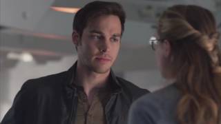 2x16 Kara & Mon-el #9