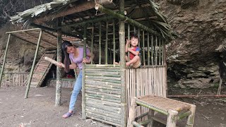 building bamboo house walls with bamboo walls - single mother and child