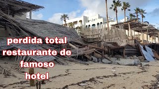 restaurante  de famoso hotel quedo en perdida total.  tras el paso del huracan norma.