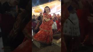 Foreigner in Garba #garba #music #navratrispecial #live #song